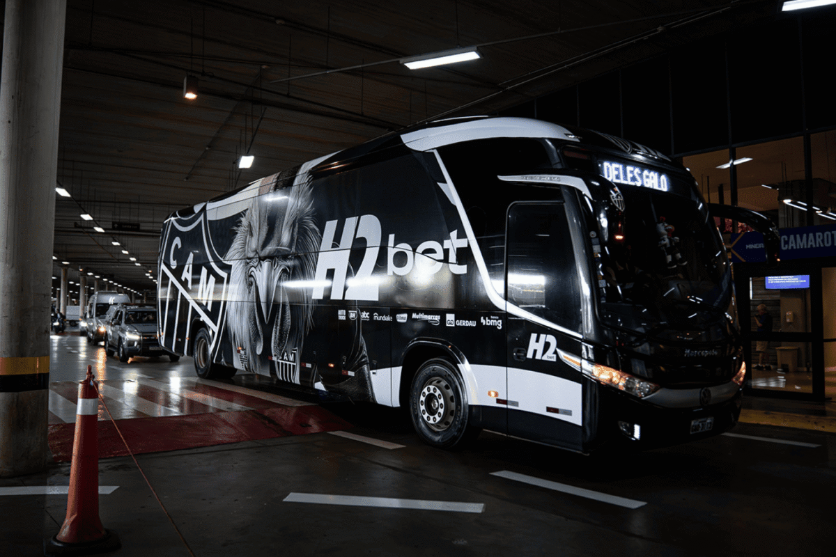 Capa - Ônibus do Galo